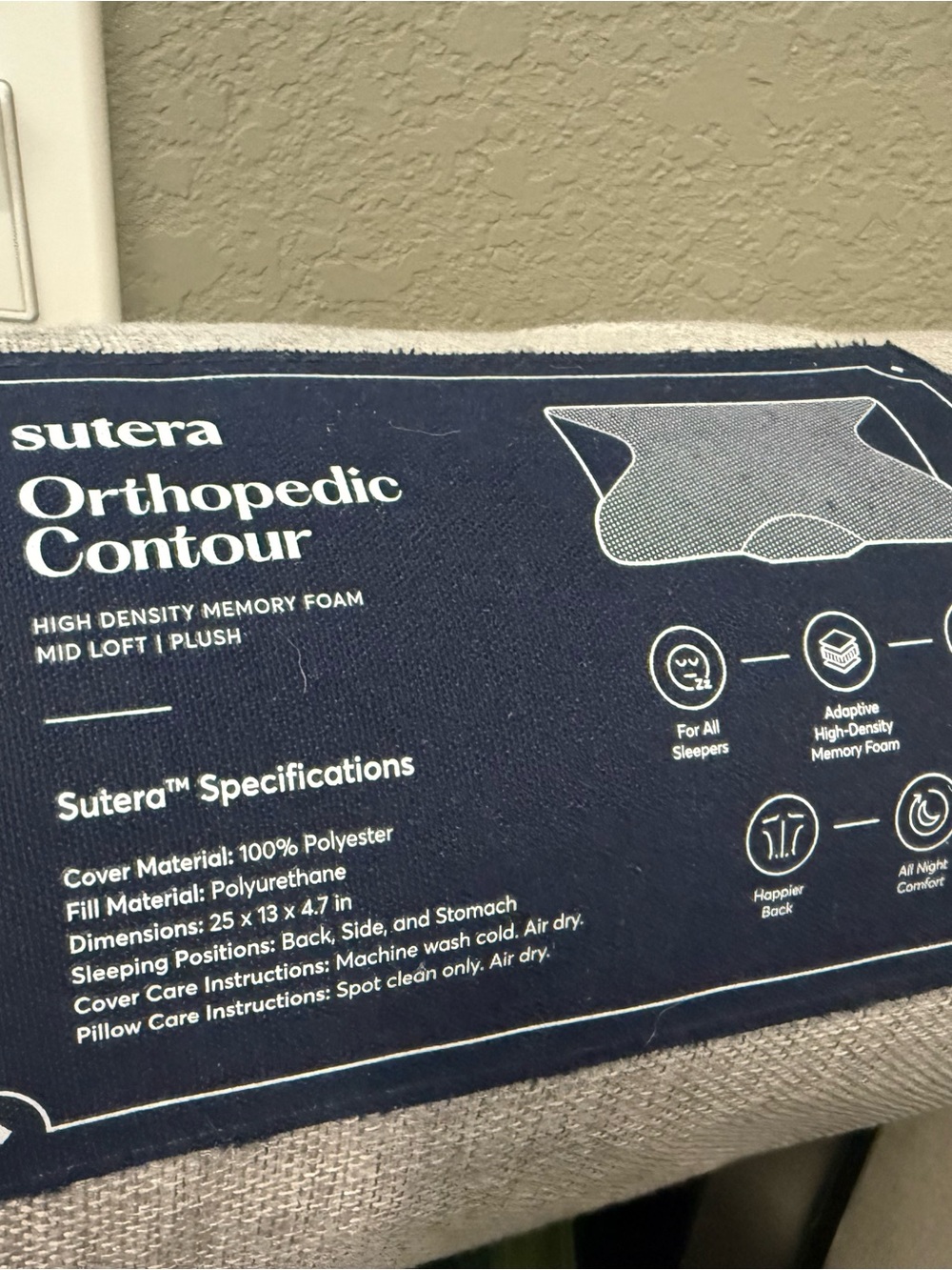 New Orthopedic Contour Memory Foam Pillow - gift. Comfort.